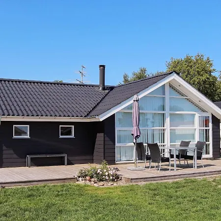 Three-bedroom Holiday In Hadsund 41 Nørre Hurup